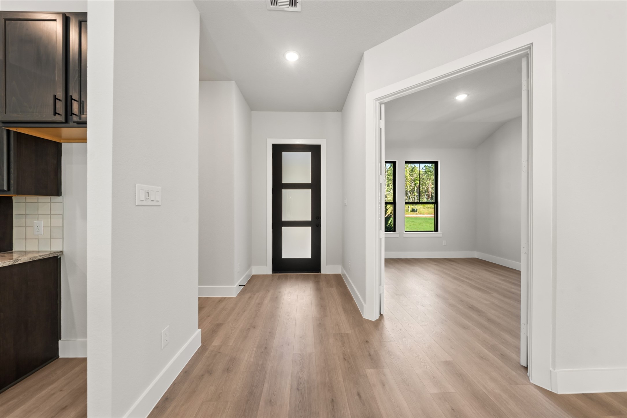 17723 Flagstone Way Property Photo 6