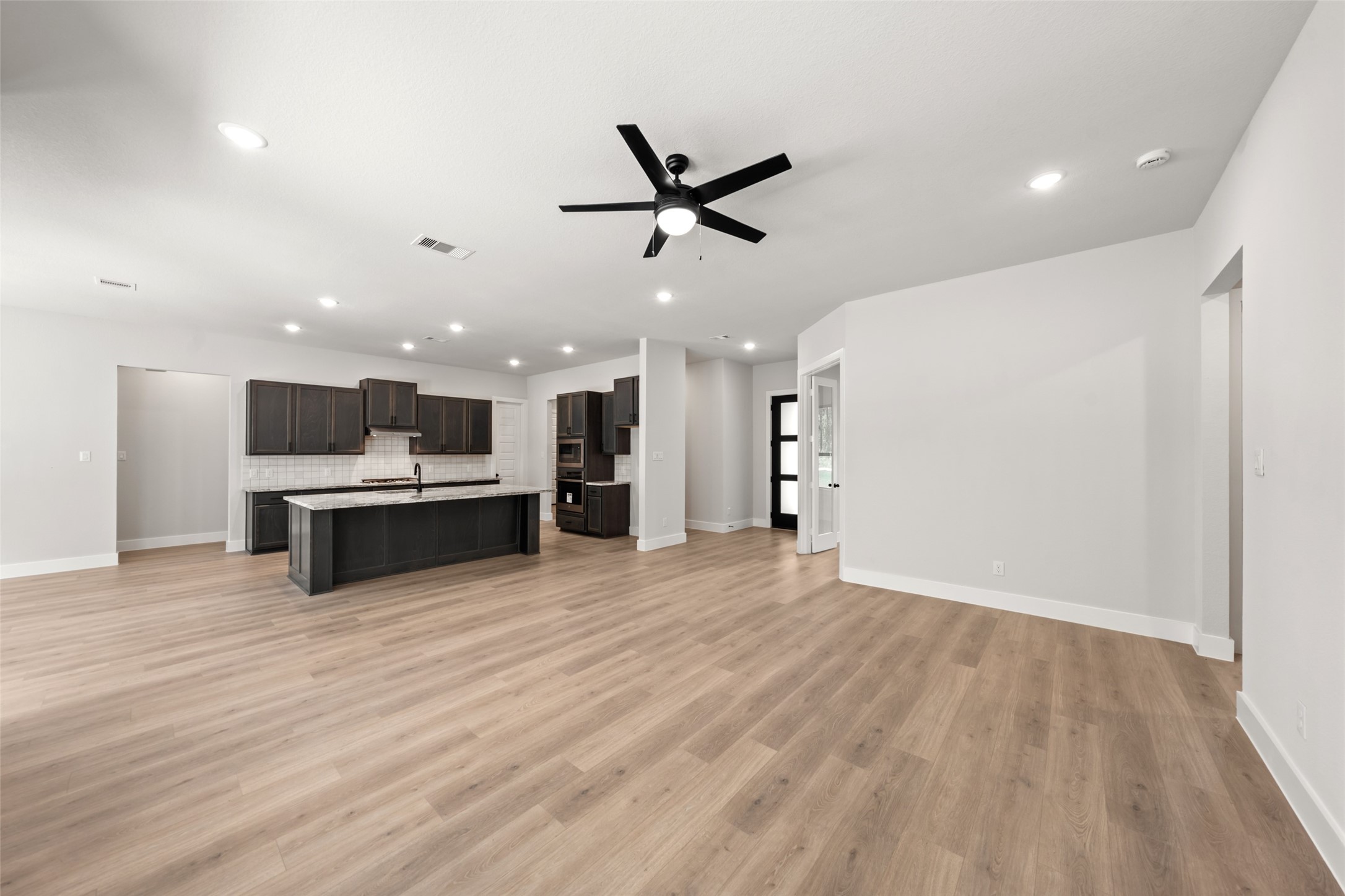 17723 Flagstone Way Property Photo 12