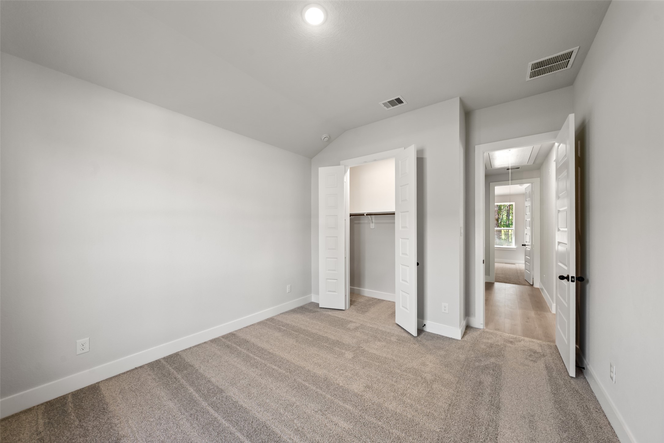 17723 Flagstone Way Property Photo 32