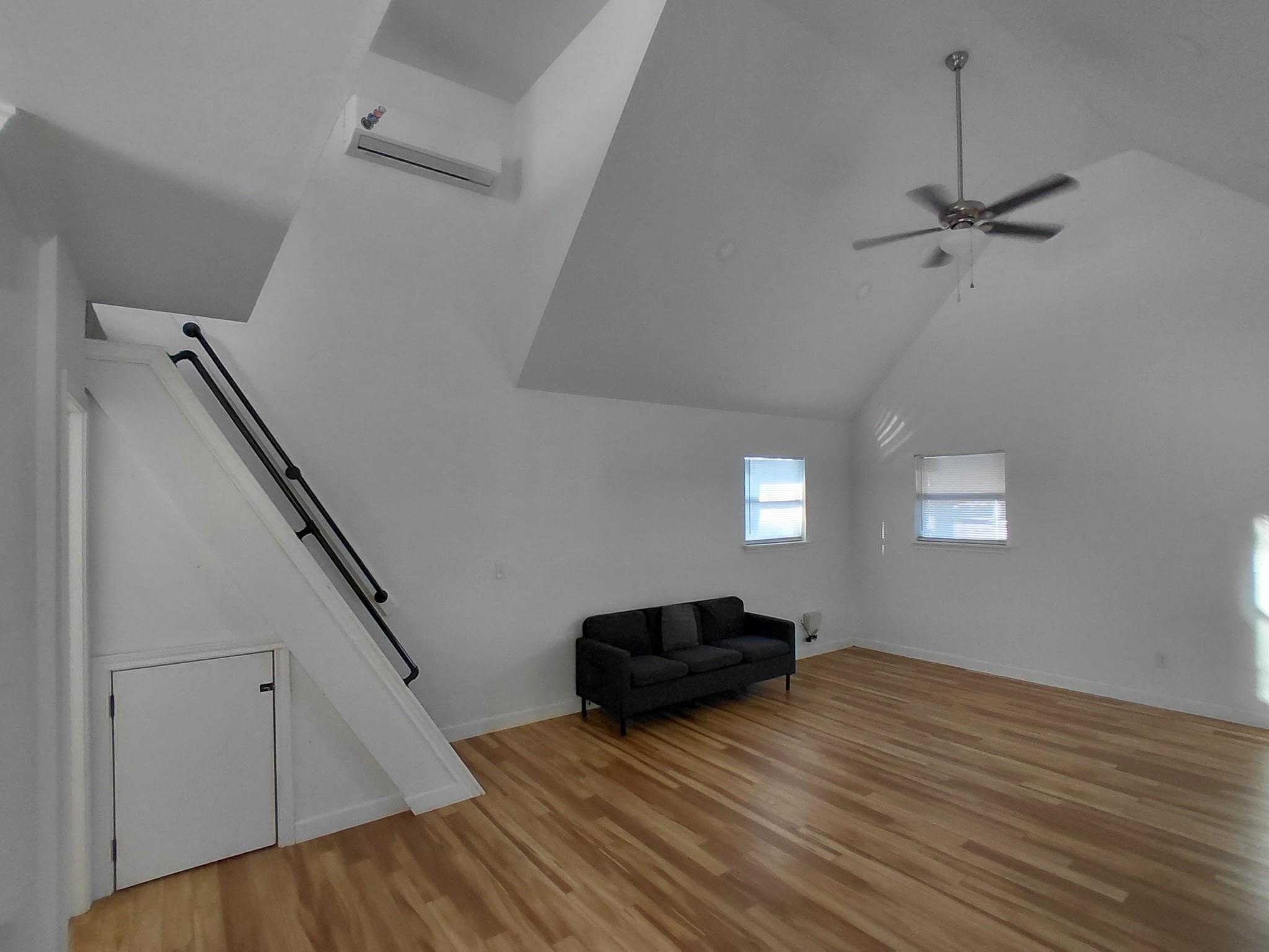 1549 County Road 237 B Property Photo 5