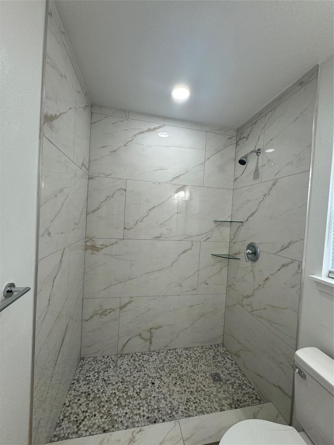 1549 County Road 237 B Property Photo 15