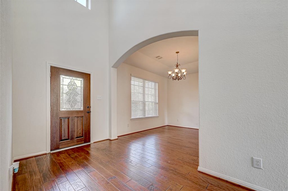 11 Sagamore Ridge Place Property Photo 4