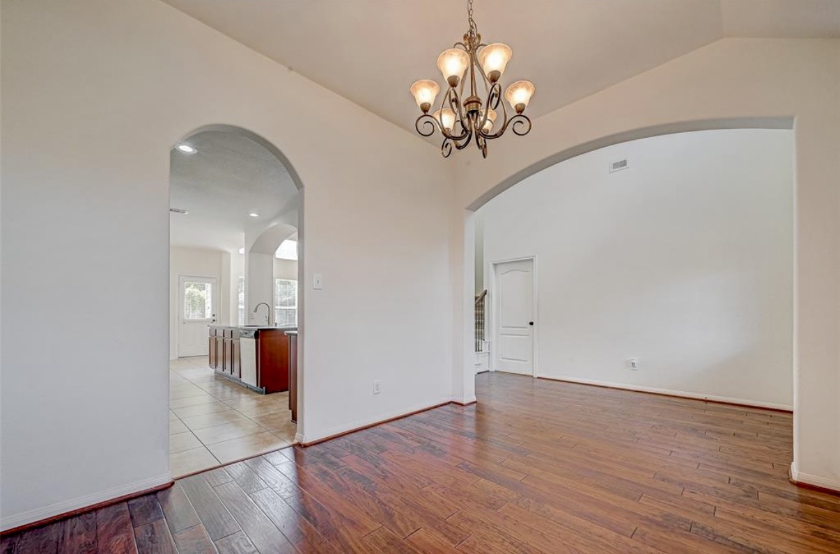 11 Sagamore Ridge Place Property Photo 5