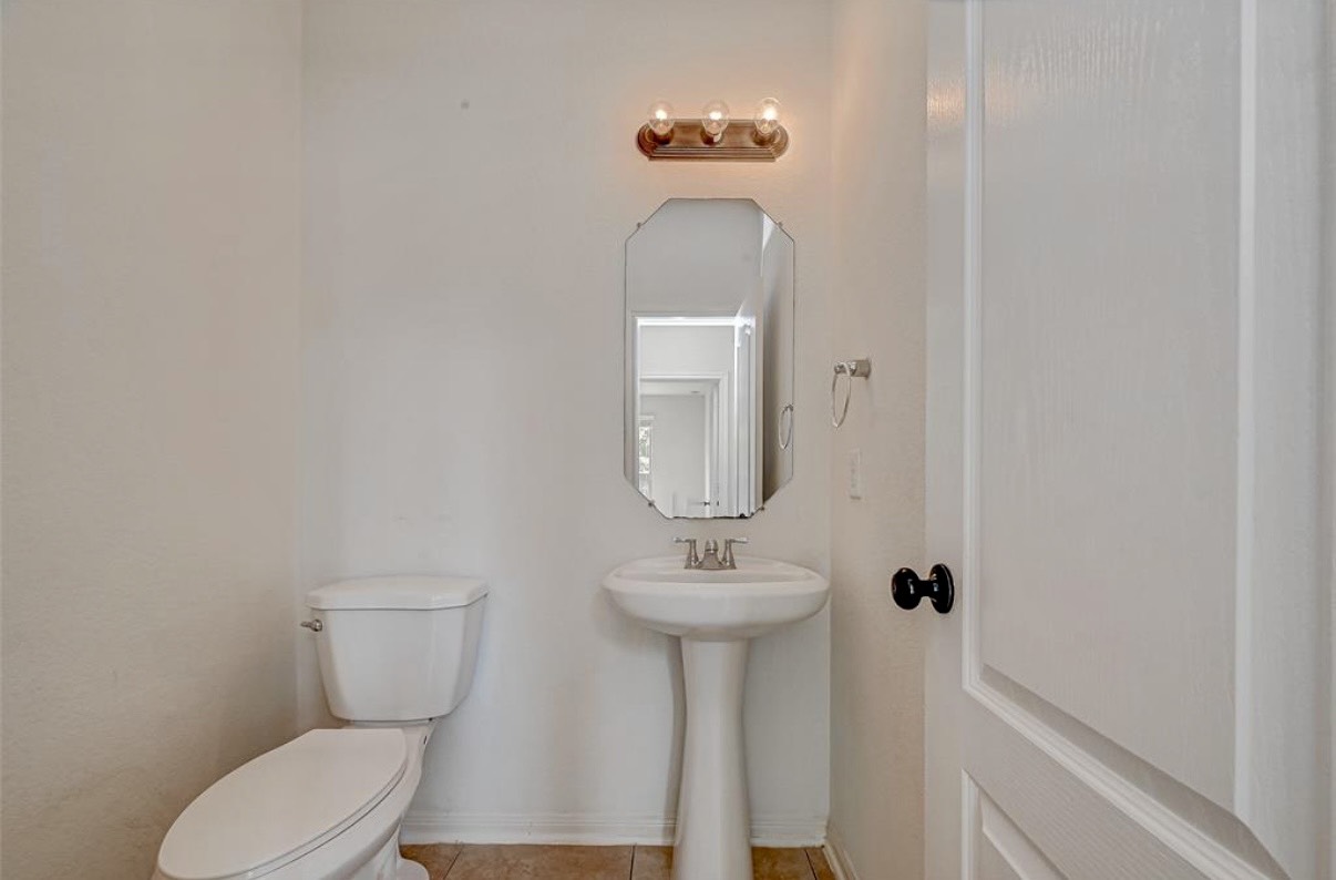 11 Sagamore Ridge Place Property Photo 13