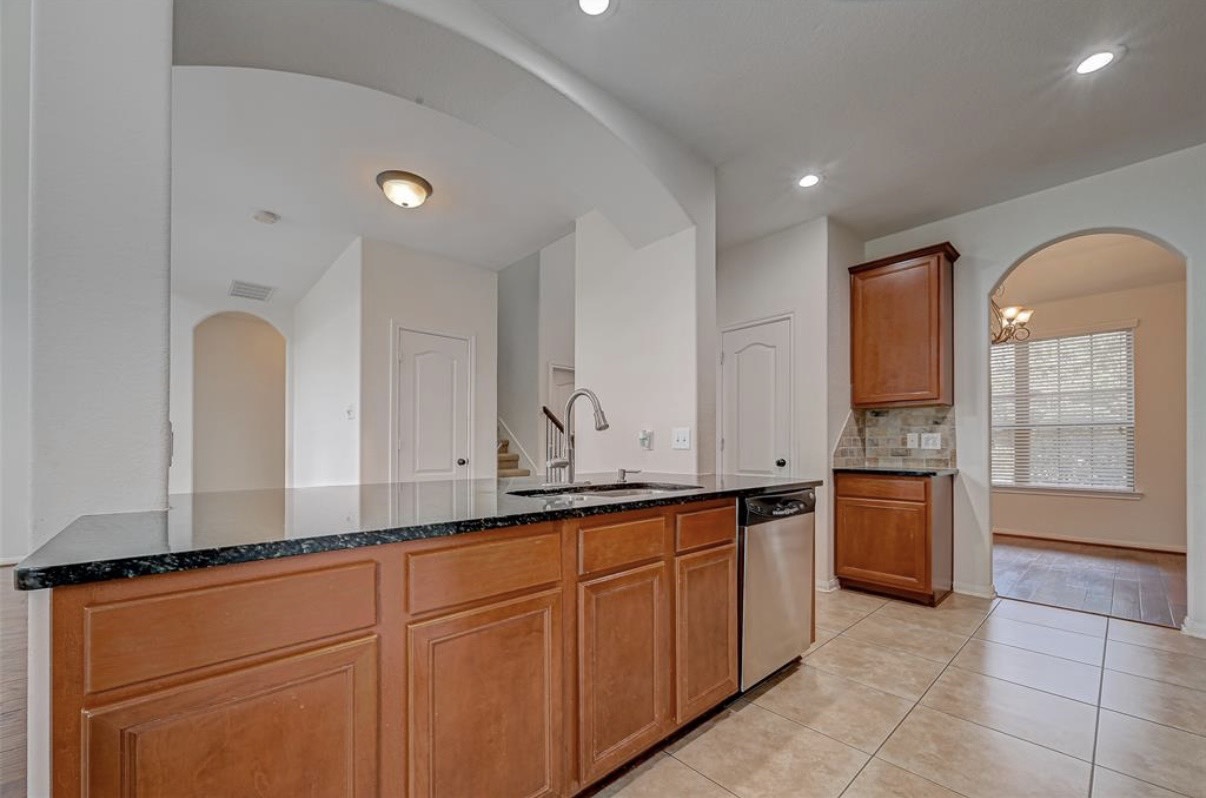 11 Sagamore Ridge Place Property Photo 15