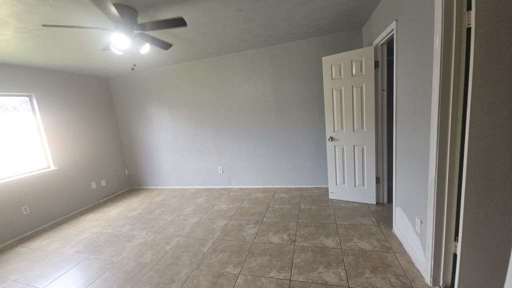14131 Callahan Drive Property Photo 8