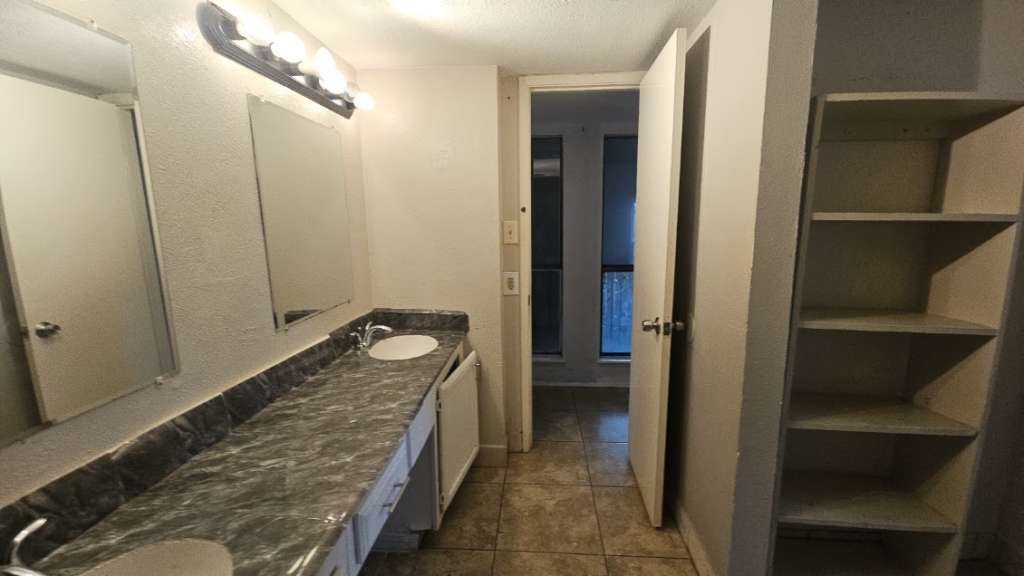 14131 Callahan Drive Property Photo 13