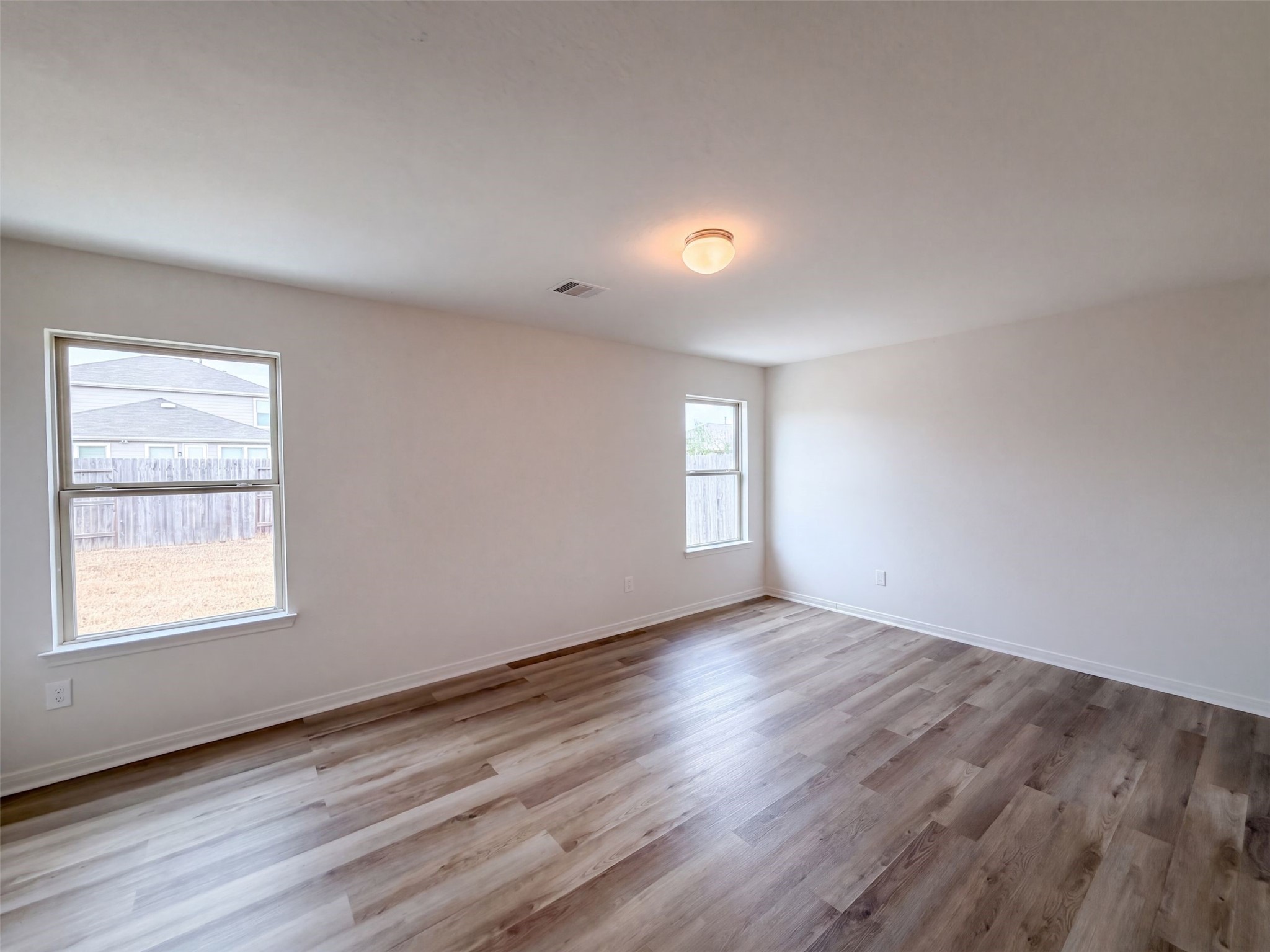 4814 Westfield Pines Drive Property Photo 11