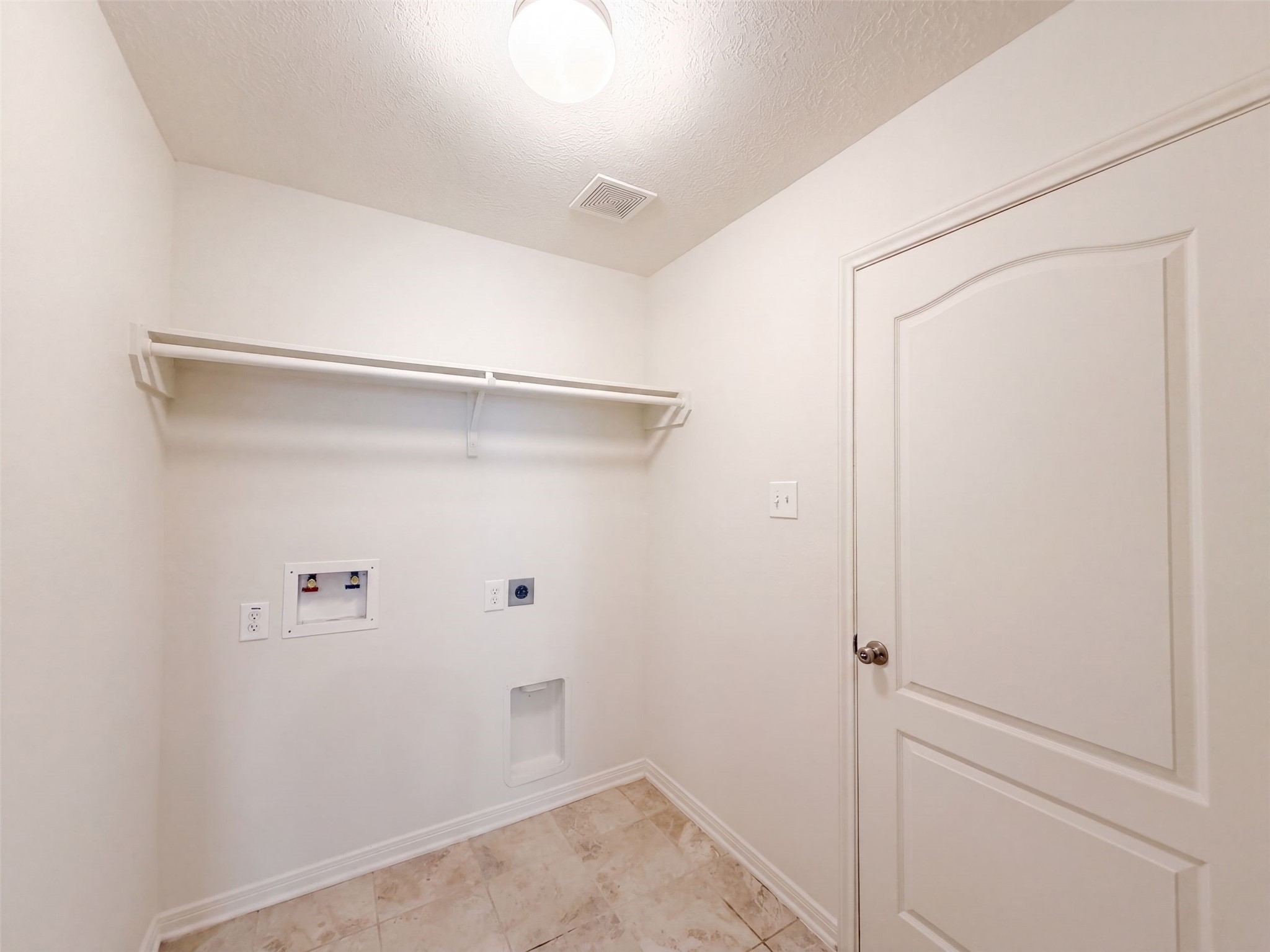 4814 Westfield Pines Drive Property Photo 14
