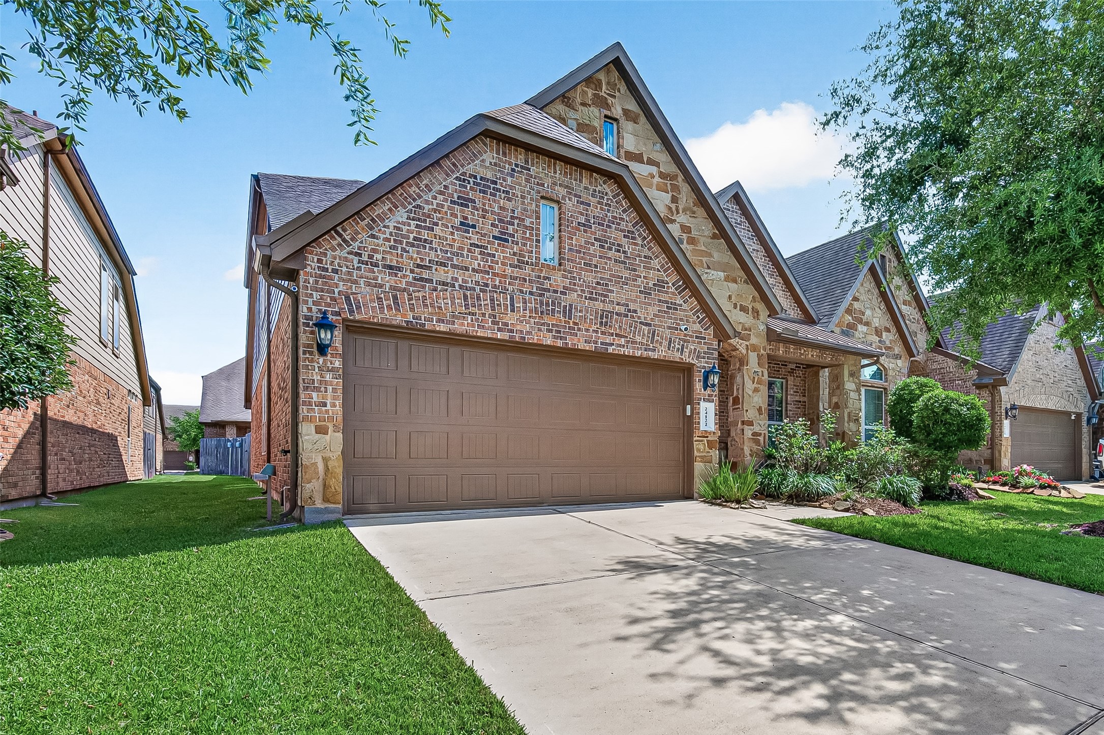 24122 Valencia Ridge Lane Property Photo 3