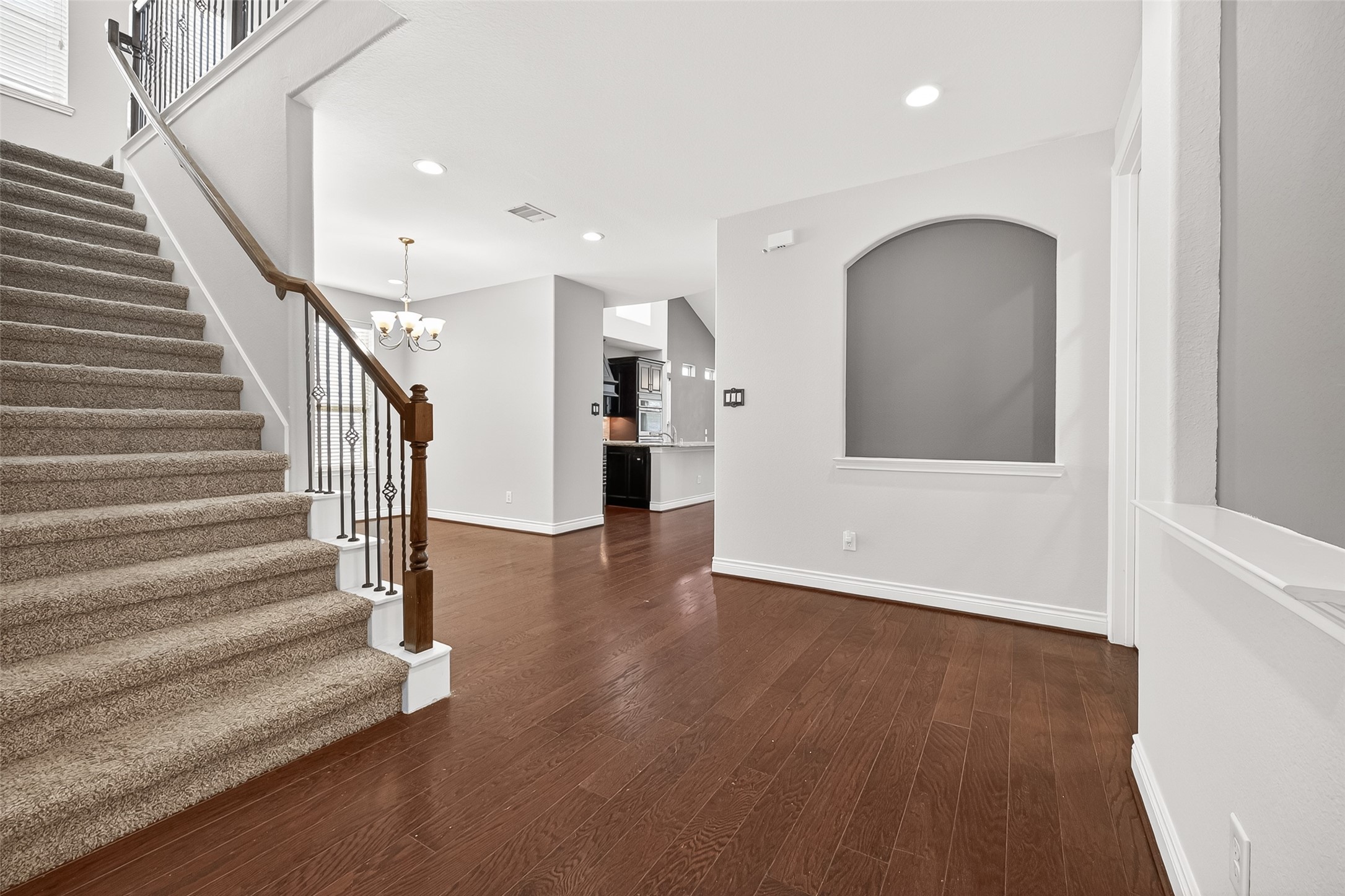24122 Valencia Ridge Lane Property Photo 5