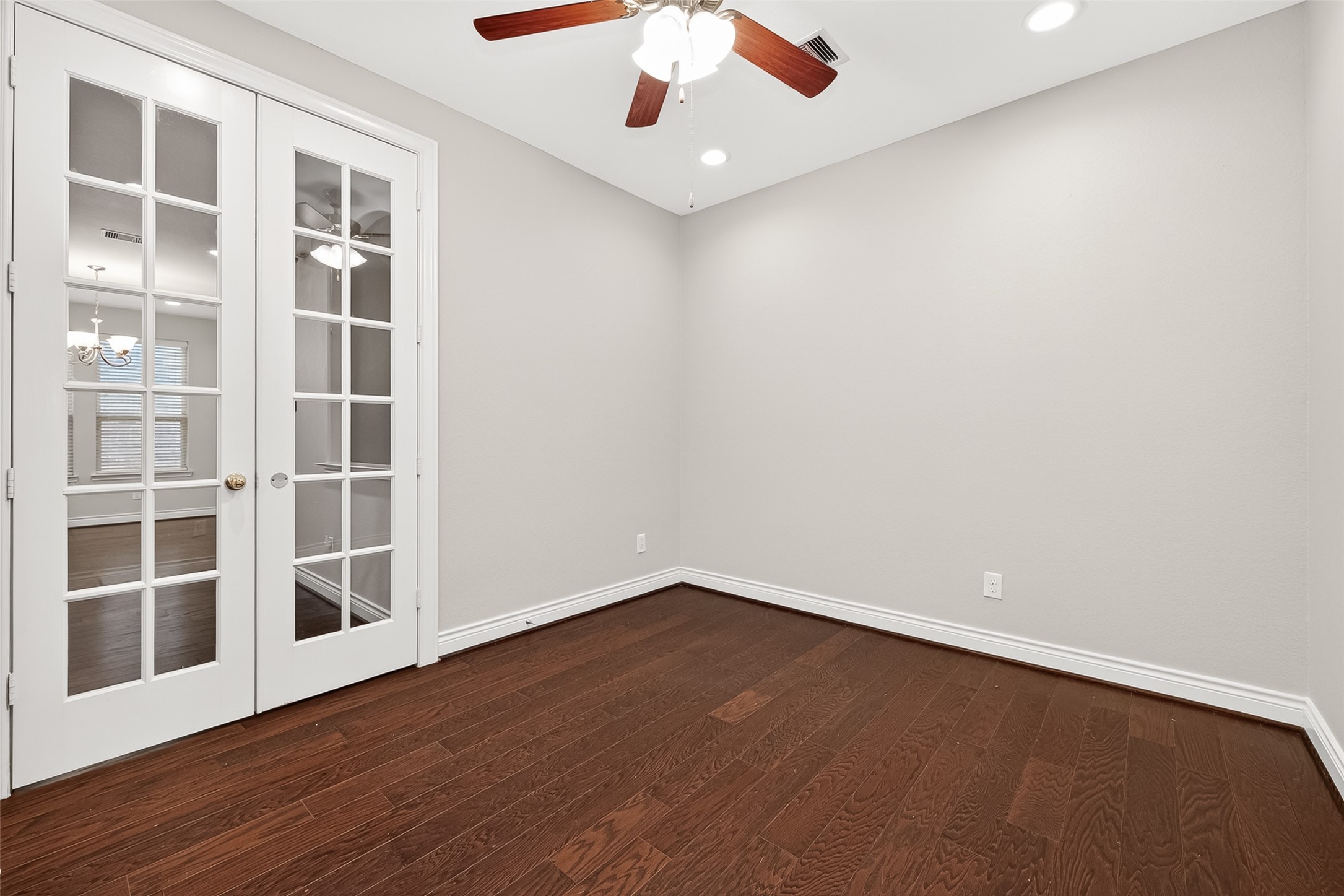 24122 Valencia Ridge Lane Property Photo 17