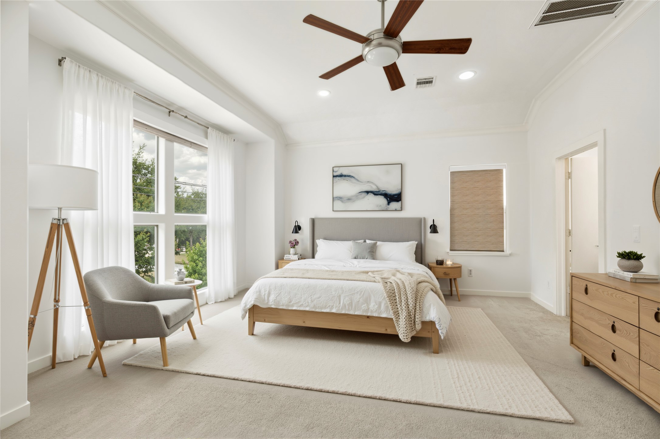 512 Jackson Hill Street Property Photo 4