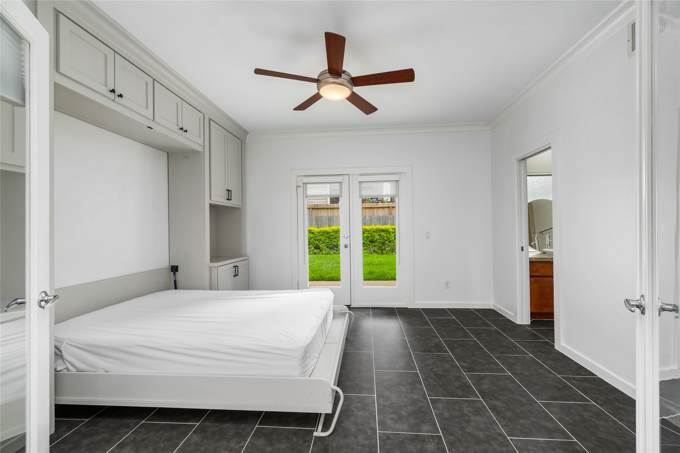 512 Jackson Hill Street Property Photo 10