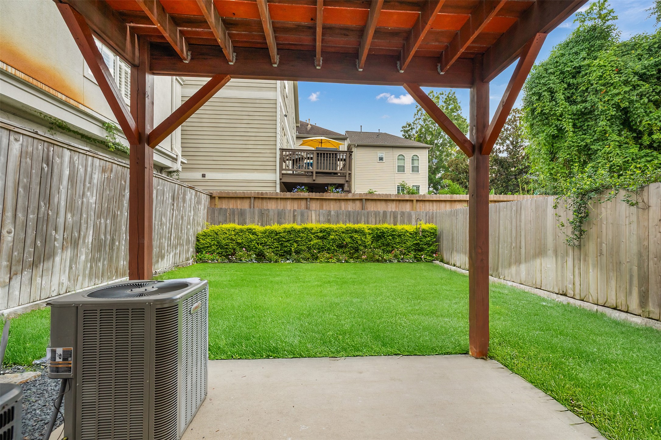 512 Jackson Hill Street Property Photo 11