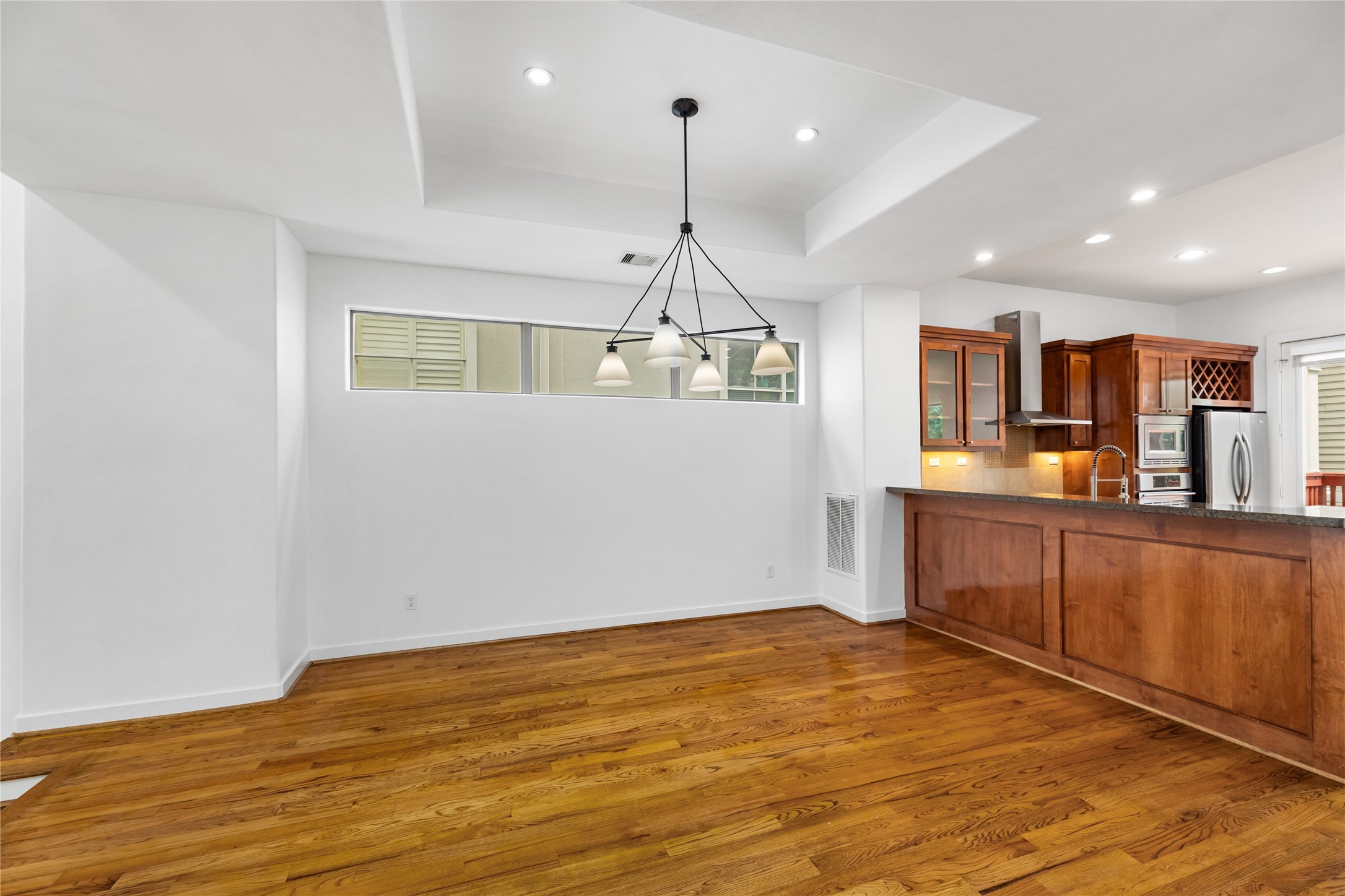 512 Jackson Hill Street Property Photo 14