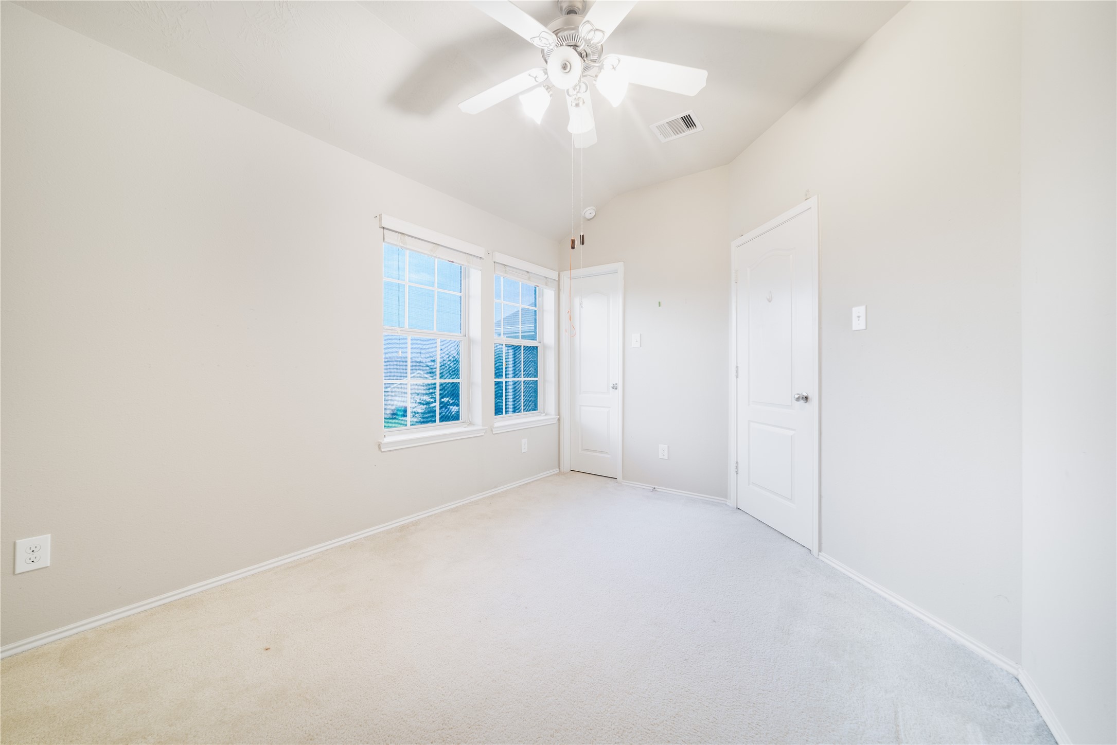 1315 Squire Drive Property Photo 14