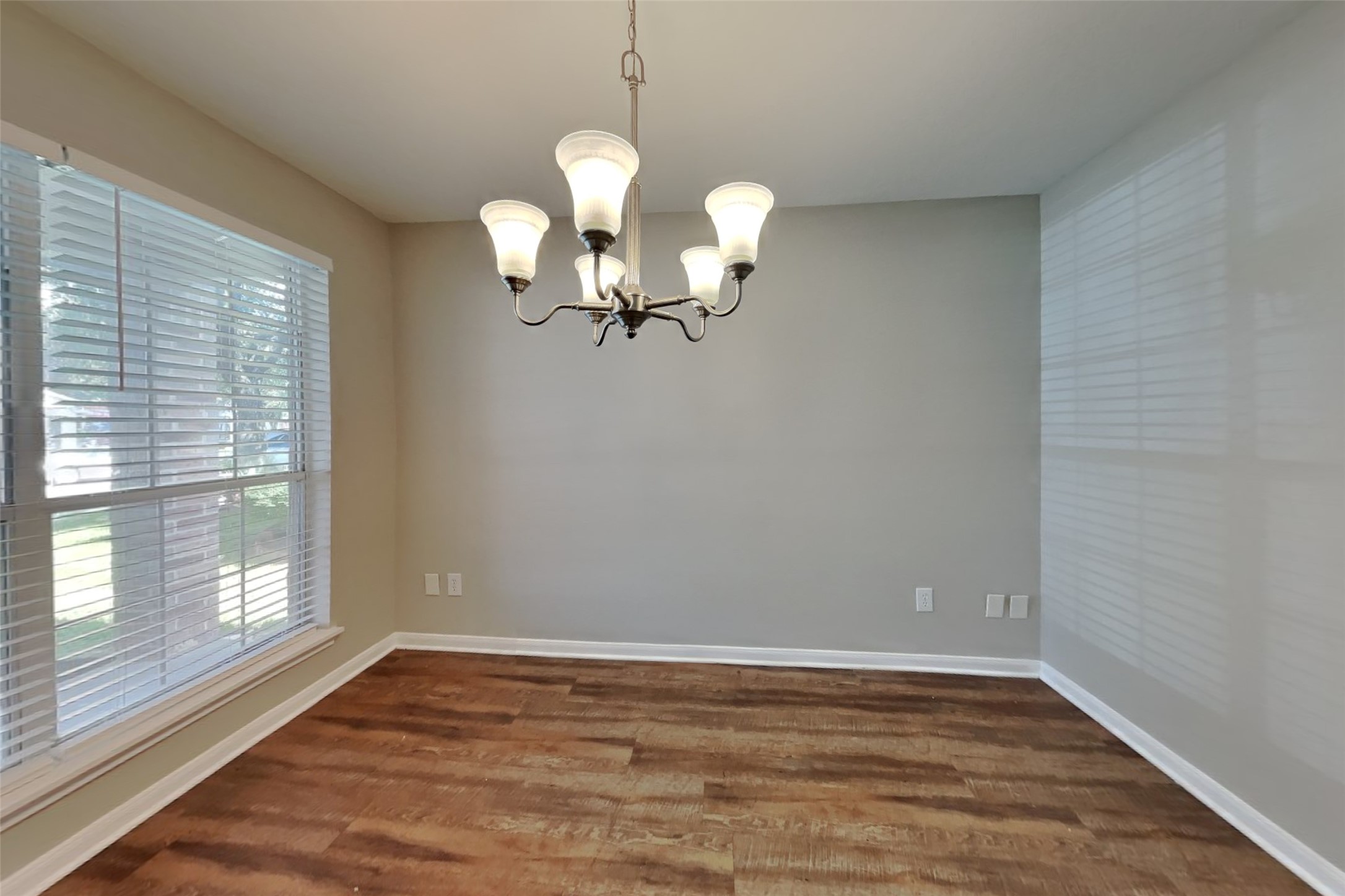 2018 Vanderwilt Lane Property Photo 5