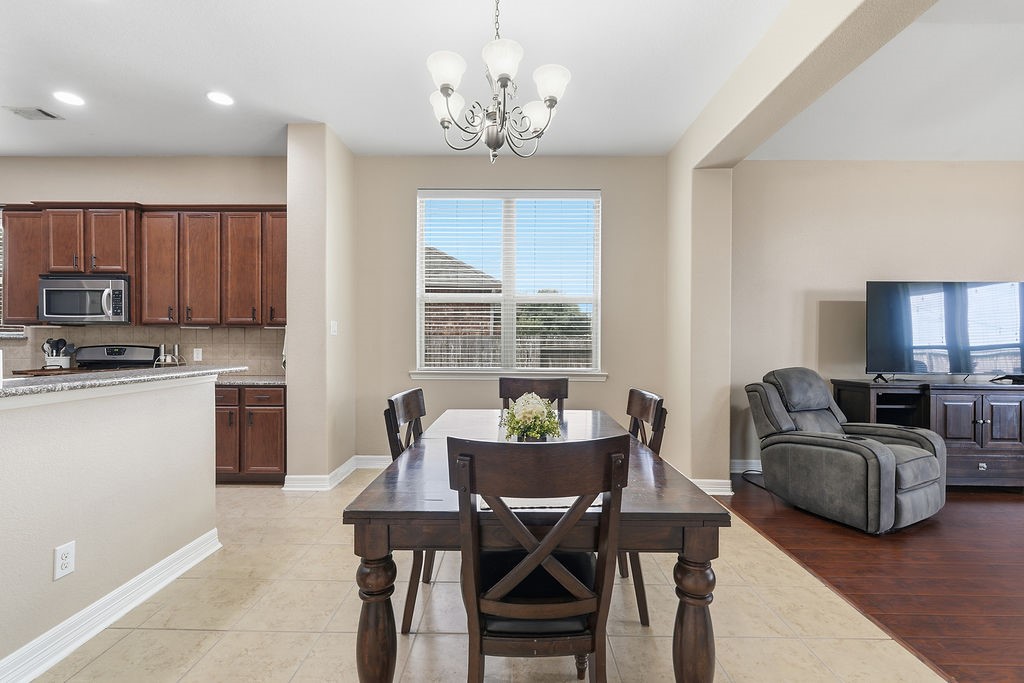 601 Chesterfield Lane Property Photo 11