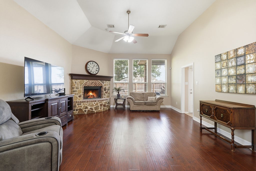 601 Chesterfield Lane Property Photo 16