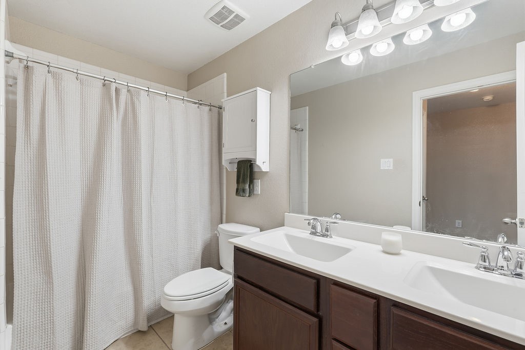 601 Chesterfield Lane Property Photo 29