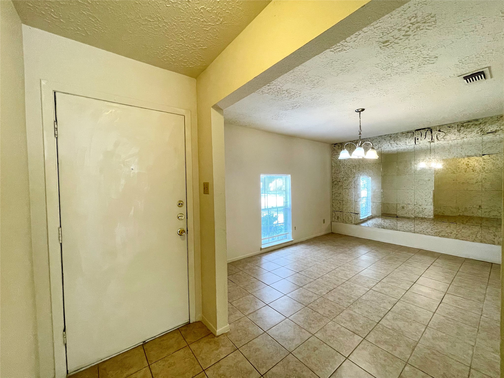 4502 Mossygate Drive Property Photo 4