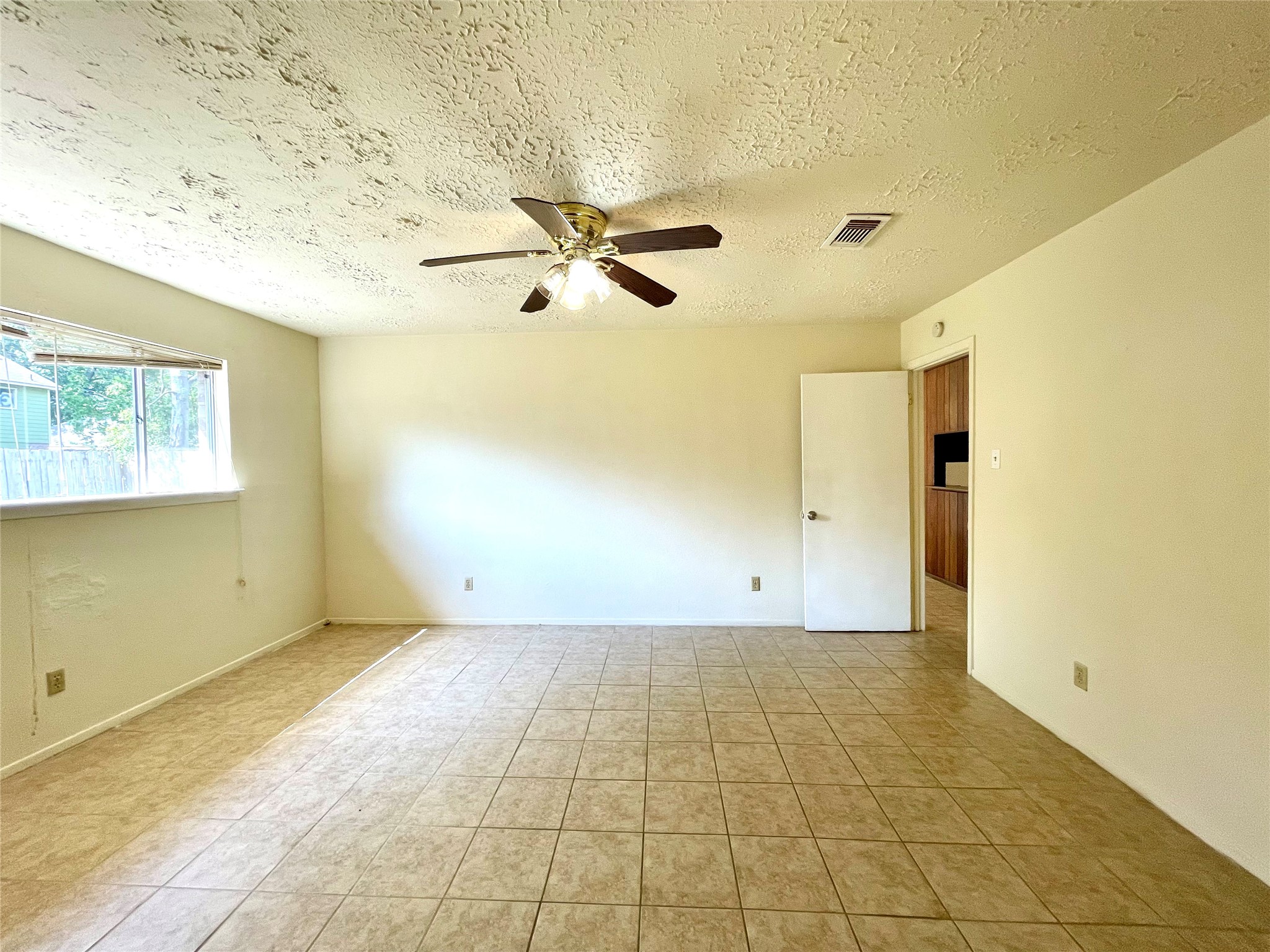 4502 Mossygate Drive Property Photo 14