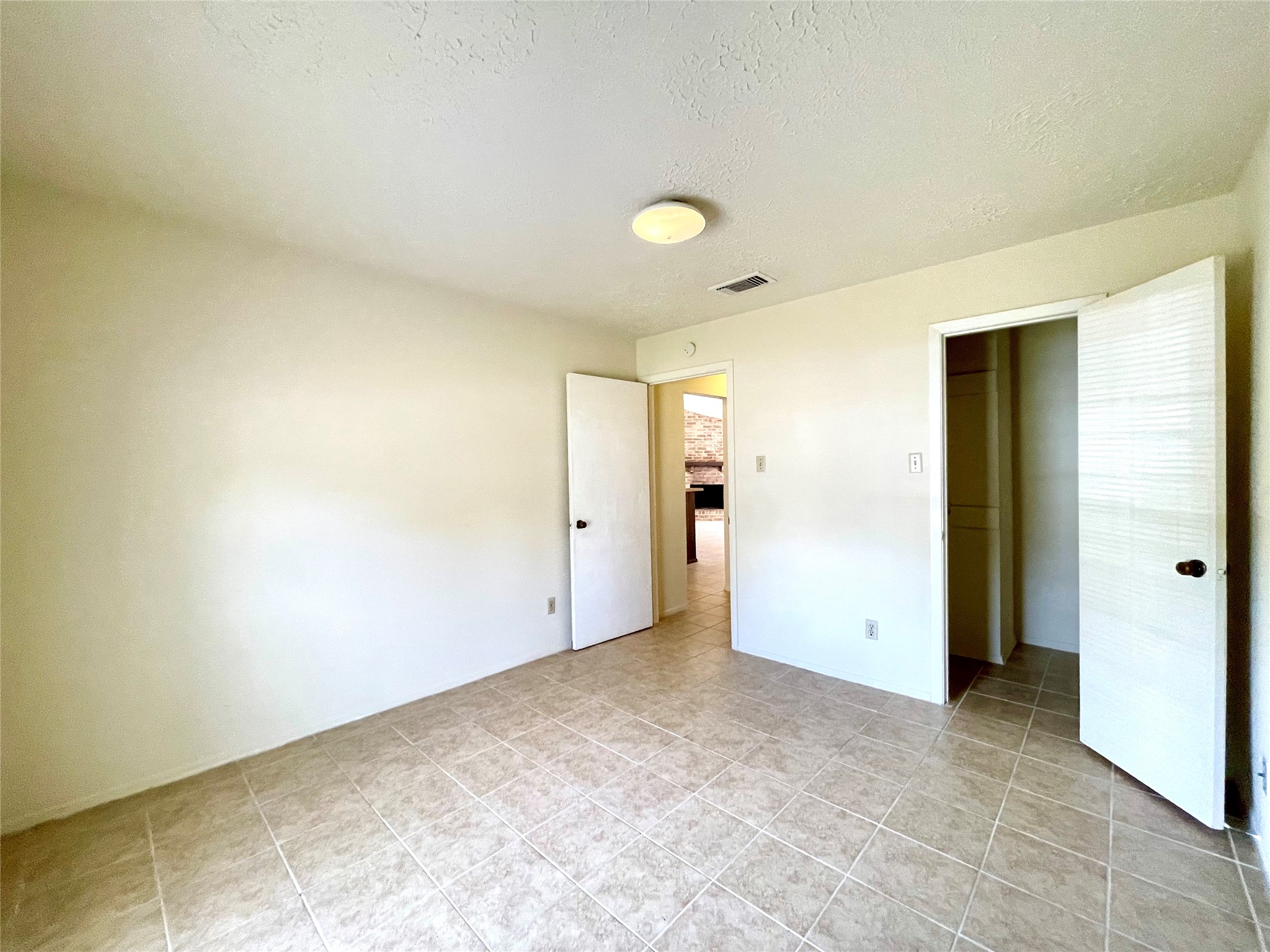 4502 Mossygate Drive Property Photo 20