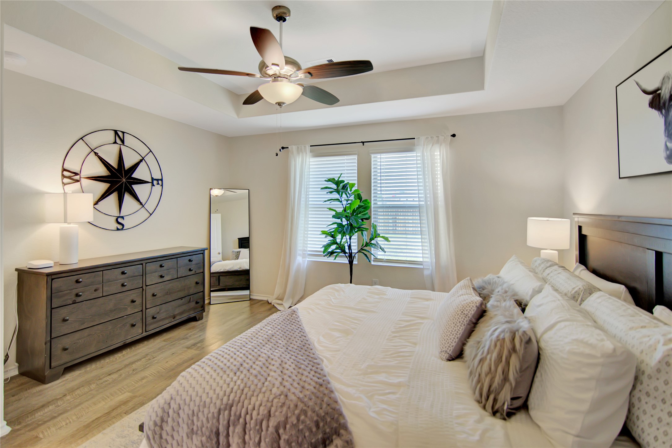 14032 Amelia Drive Property Photo 6
