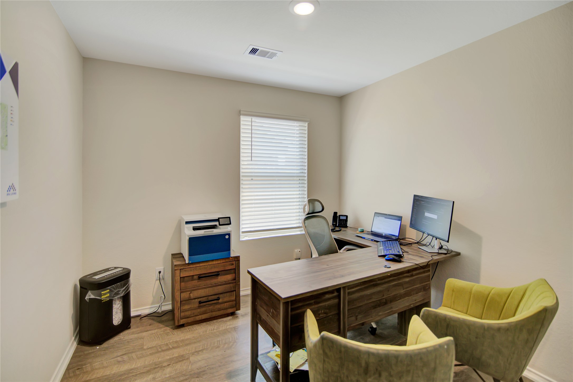 14032 Amelia Drive Property Photo 11