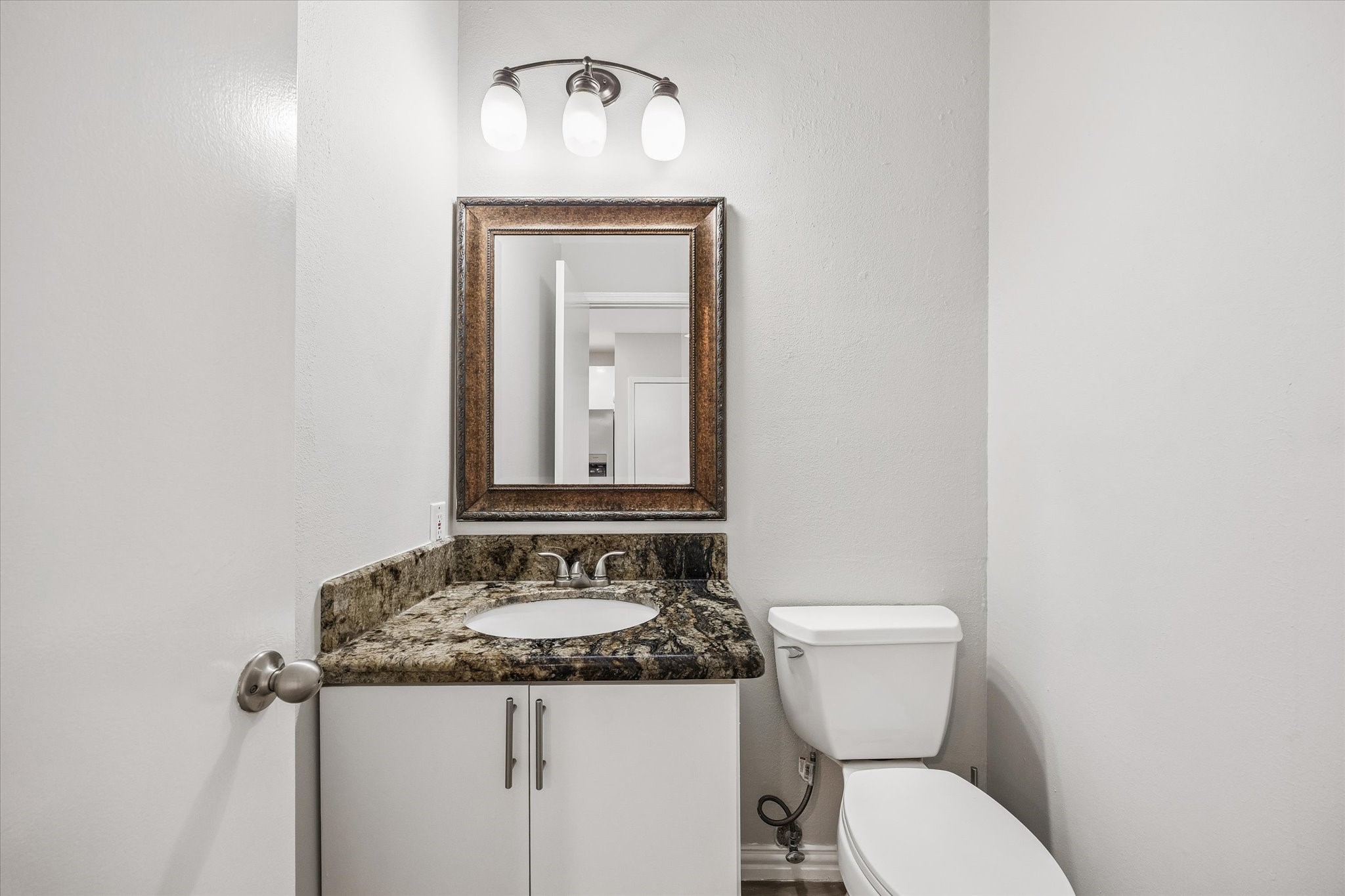 2930 Grants Lake Boulevard 2104 Property Photo 9