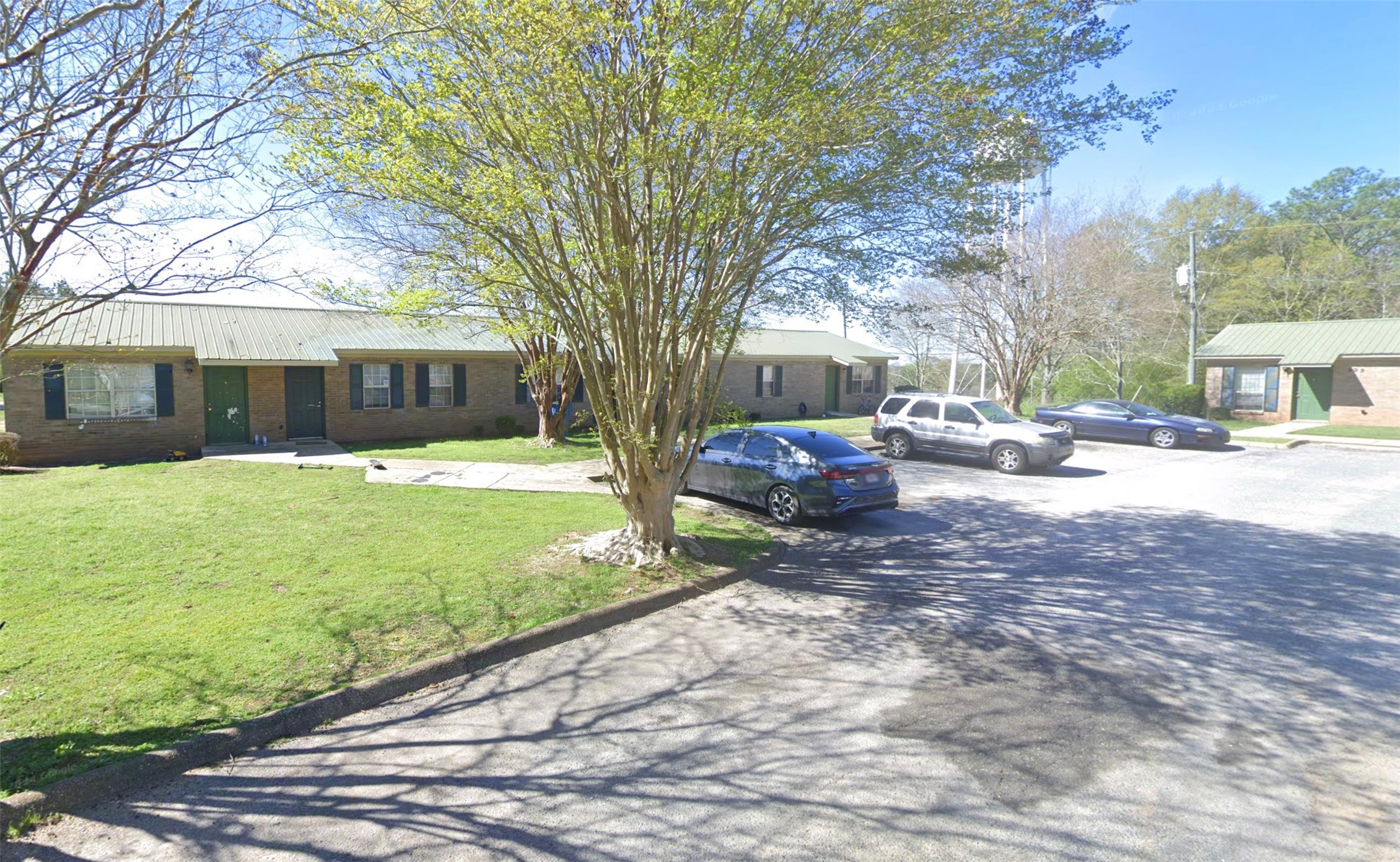 598 Hartley St Property Photo 3