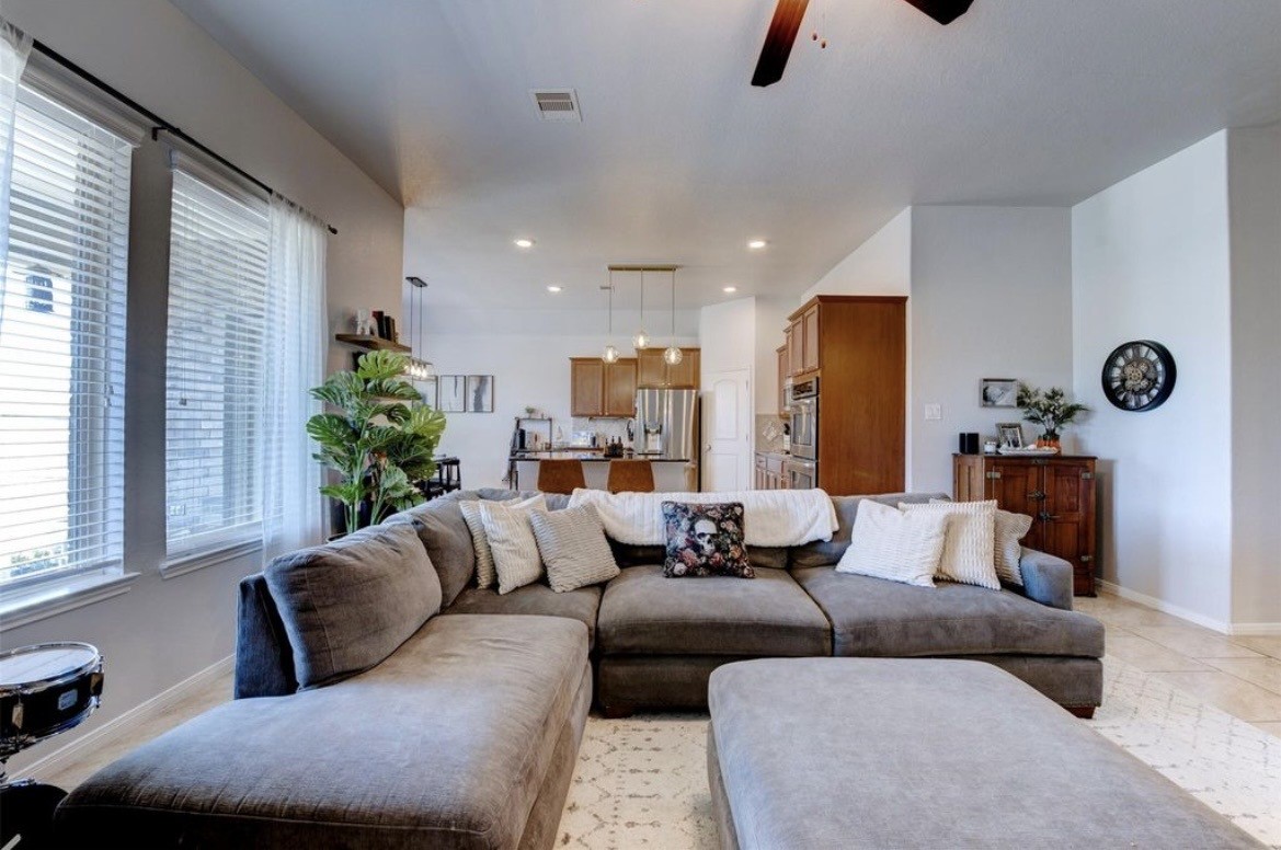 22939 Banff Brook Way Property Photo 5