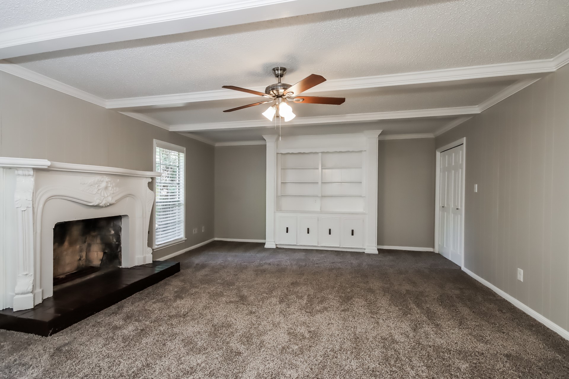 1702 Corral Drive Property Photo 6