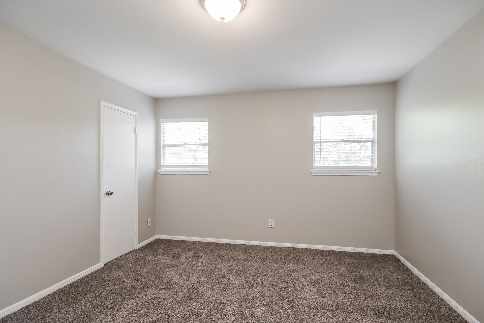 1702 Corral Drive Property Photo 10