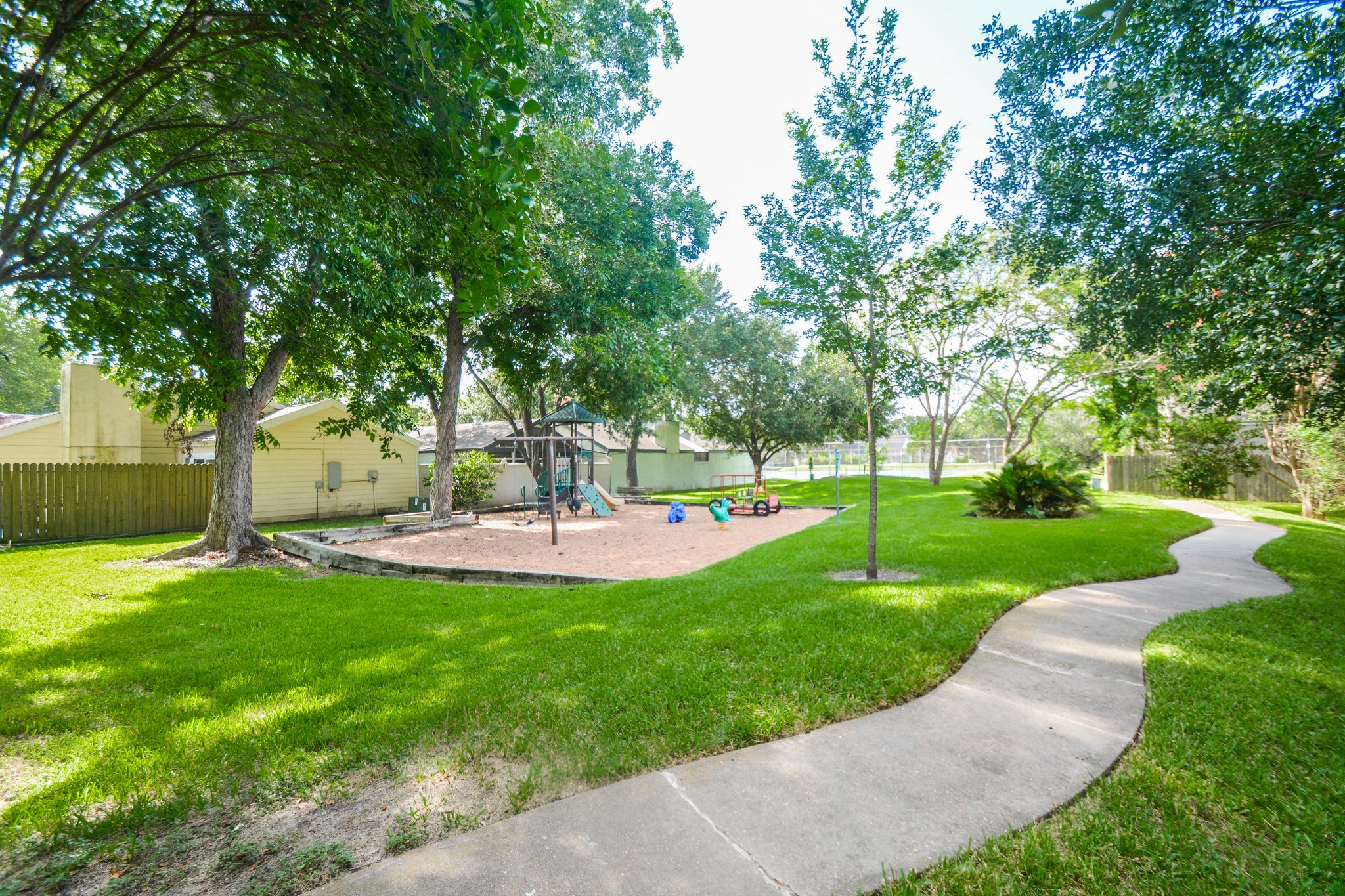 12800 Briar Forest Drive 152 Property Photo 31