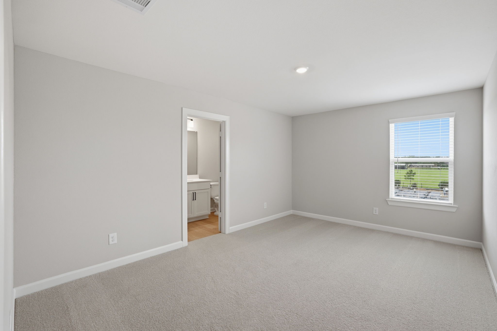3060 Sorrento Hill Drive Property Photo 12