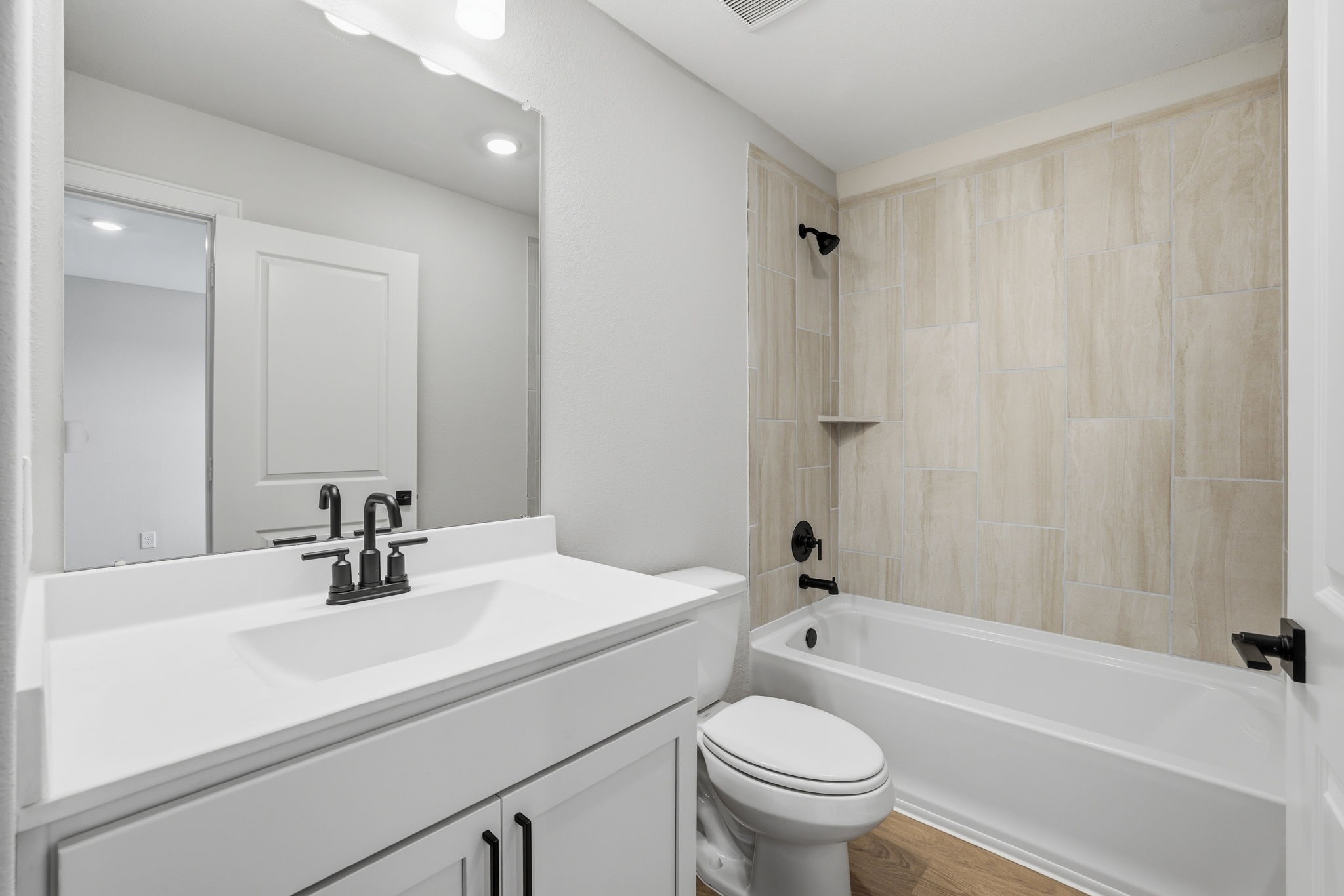 3060 Sorrento Hill Drive Property Photo 16