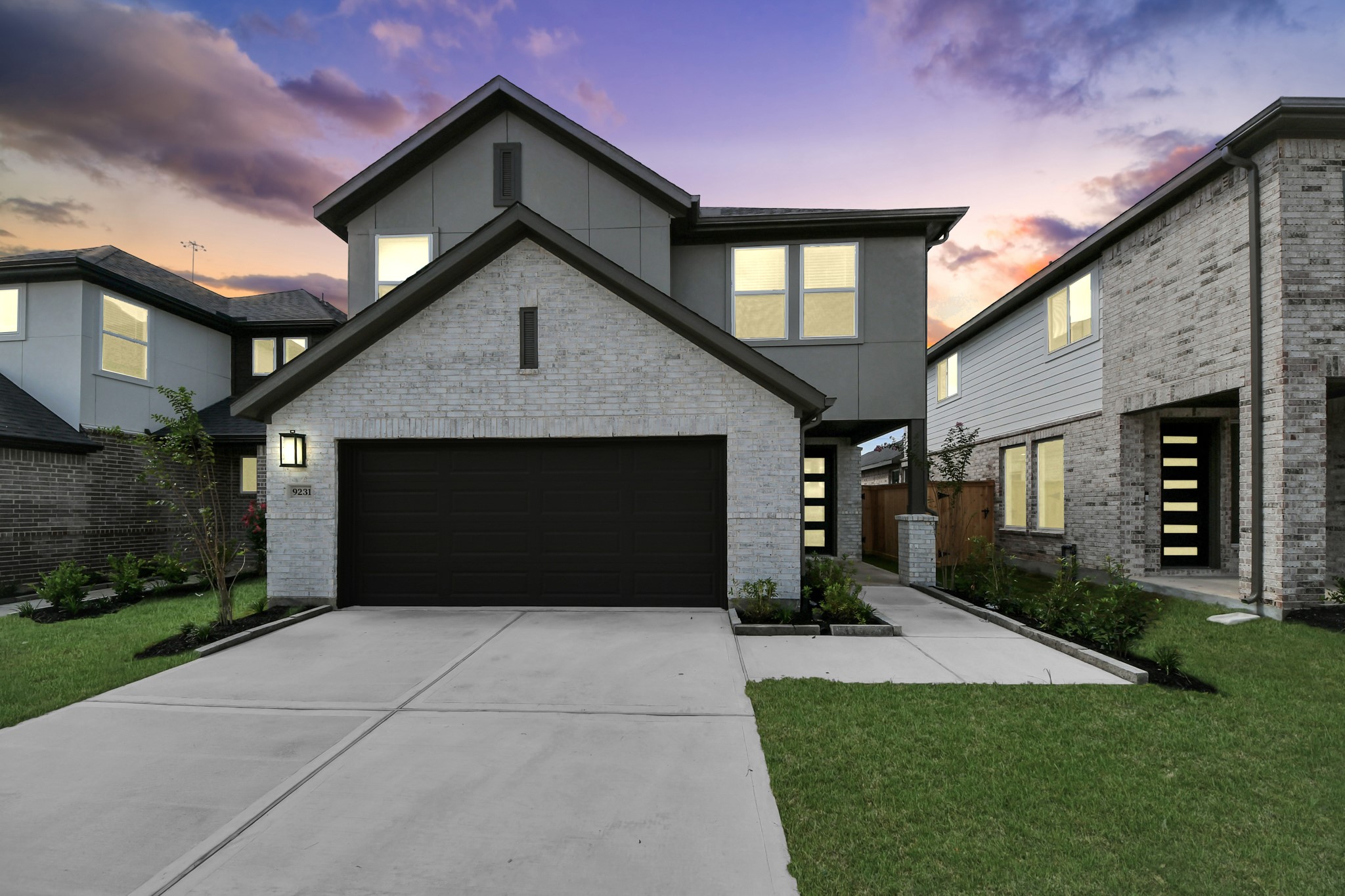 9231 Willowbank Gap Lane Property Photo 1
