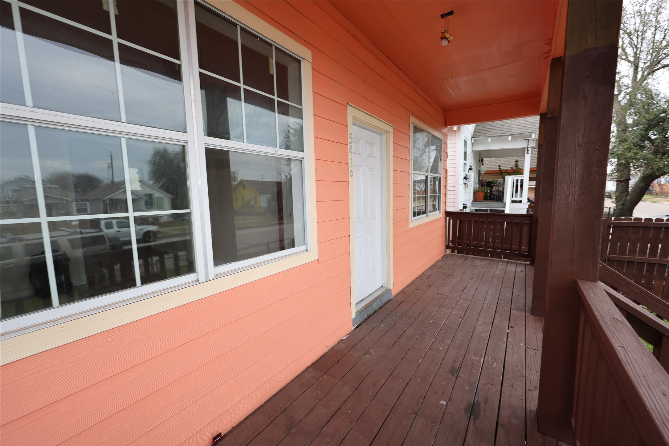 5410 Avenue M Property Photo 4