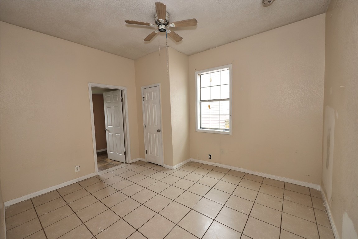 5410 Avenue M Property Photo 13