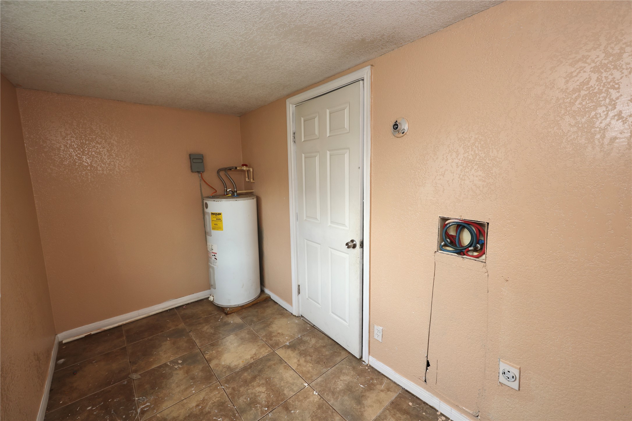5410 Avenue M Property Photo 14