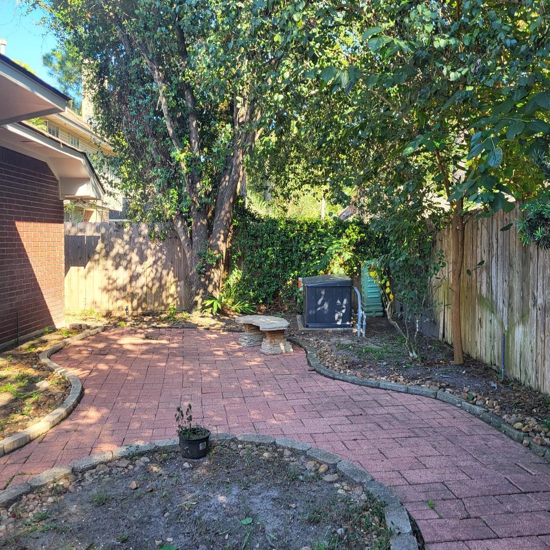 9215 Symphonic Lane Property Photo 28