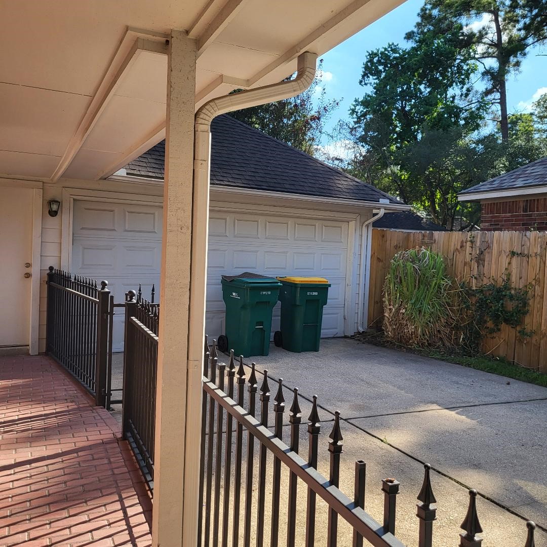9215 Symphonic Lane Property Photo 32