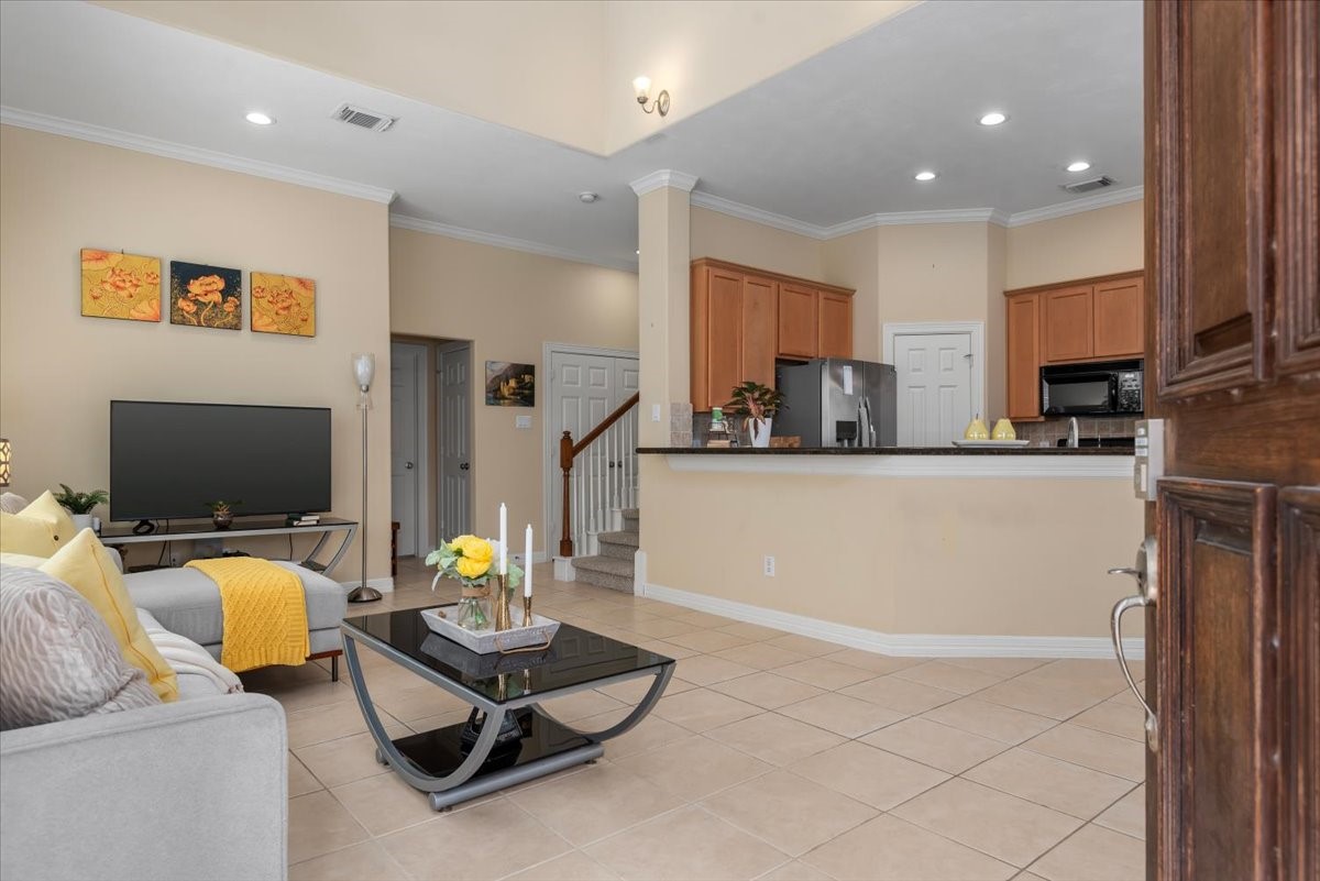 2714 Windy Thicket Lane Property Photo 9