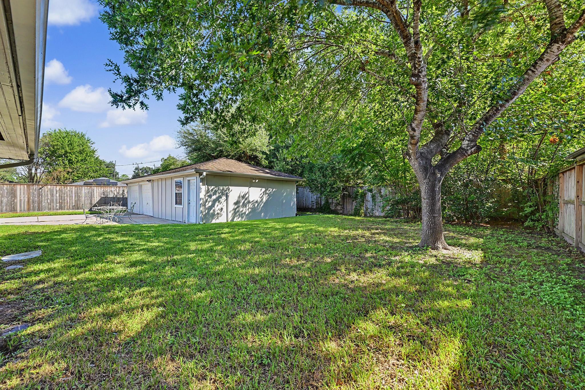 10615 Atwell Drive Property Photo 19
