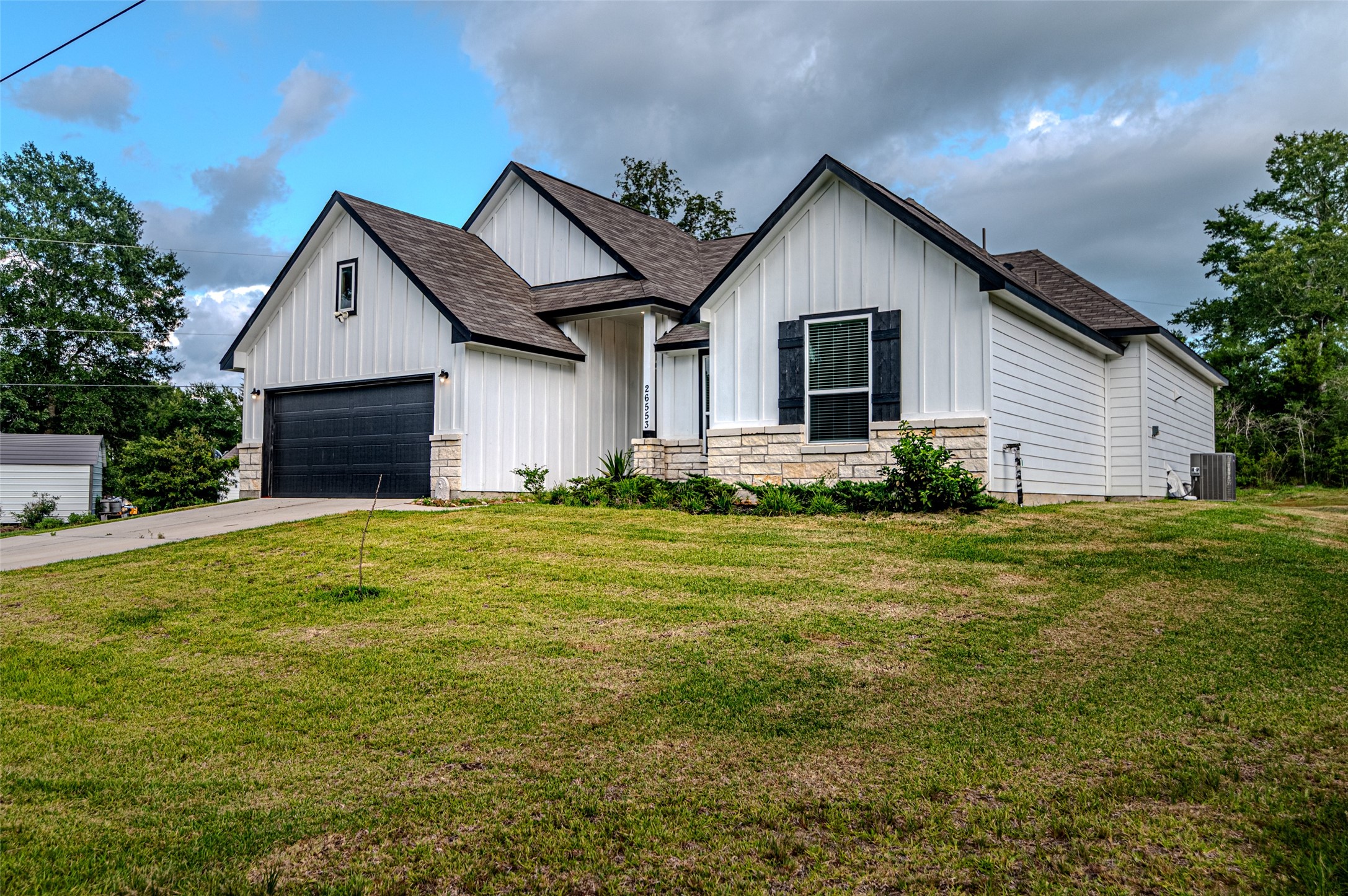 26553 Doe Lane Property Photo 1