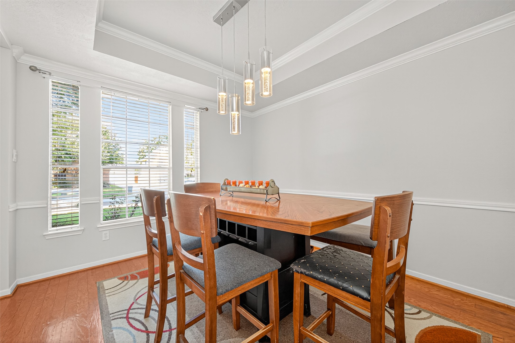 17410 Pikes Peek Court Property Photo 17
