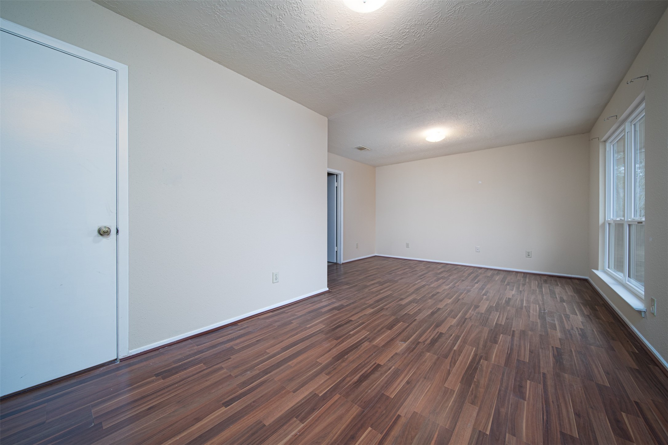 2411 Gunston Ct Property Photo 12