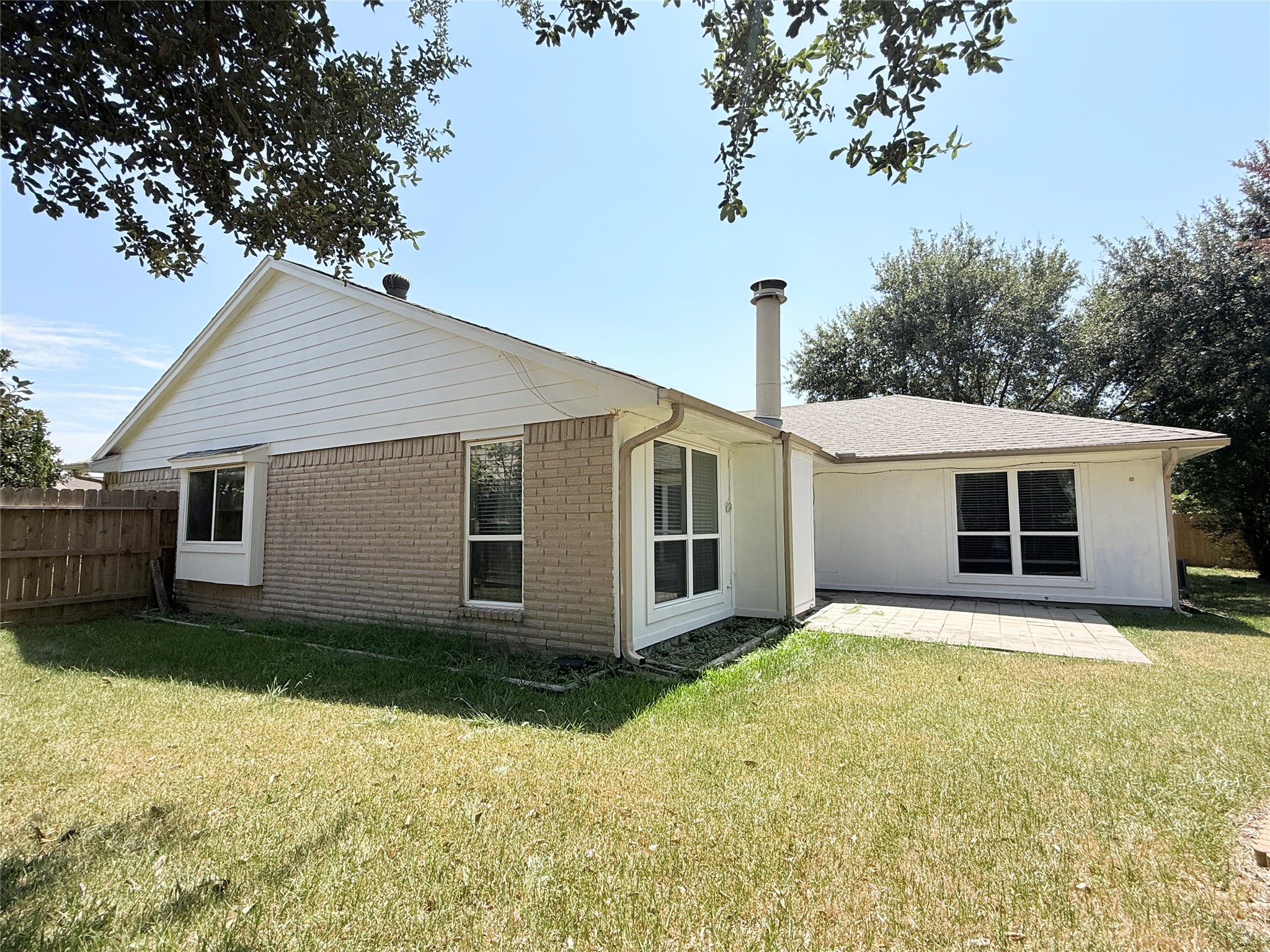 2411 Gunston Ct Property Photo 18